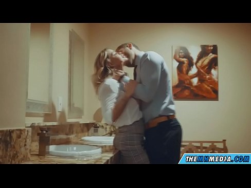 ❤️ Amikor egy bögyös szőke elcsábít egy nyilvános WC-ben ❌ Szex at hu.assay-define-smartlink.ru ❌❤